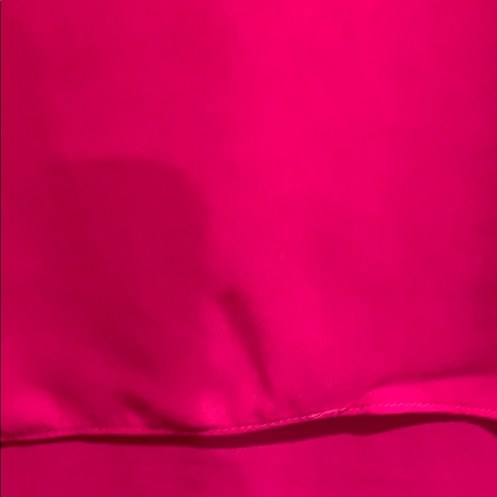 (PRE-LOVED) WORTHINGTON WOMAN HOT PINK BLOUSE - Picture 6 of 8